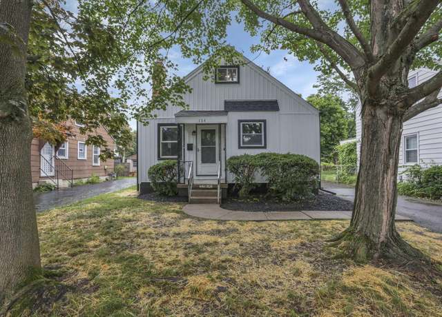 Property at 134 E Jeffrey Pl, Columbus, OH 43214, 3 beds, 1 bath
