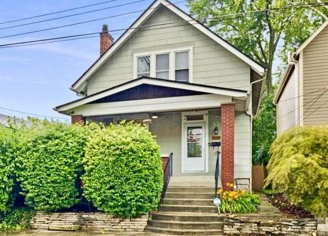 Property at 866 S Lazelle St, Columbus, OH 43206, 2 beds, 1.5 baths