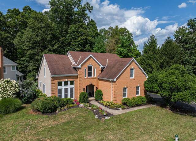 Photo of 5545 Caplestone Ln, Dublin, OH 43017