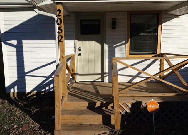 Property at 2052 Briarwood Ave, Columbus, OH 43211, 2 beds, 1 bath