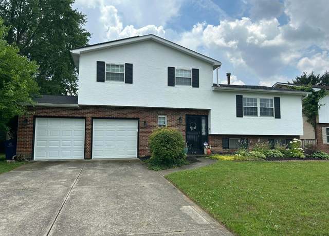 Property at 3221 E Hudson St, Columbus, OH 43219, 3 beds, 2.5 baths