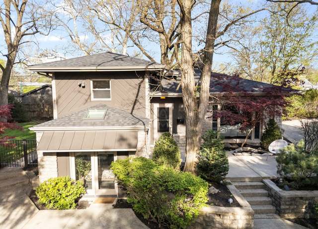 Property at 2636 Woodstock Rd, Columbus, OH 43221, 4 beds, 2 baths