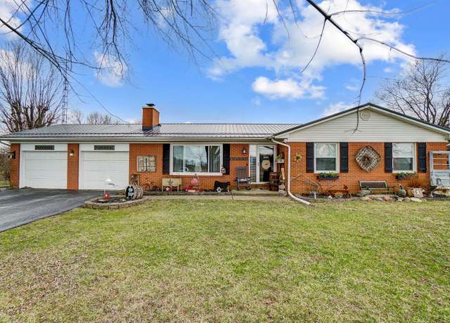 Property at 1849 Old Springfield Rd, New Holland, OH 43145, 3 beds, 2 baths