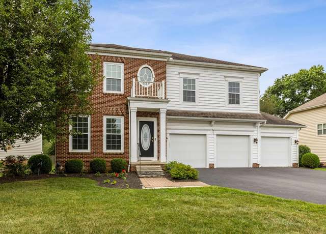 Photo of 8309 Marwithe Pl, New Albany, OH 43054