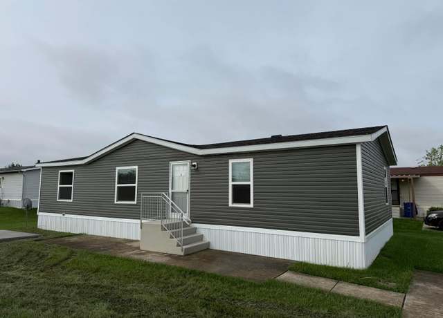 Property at 45 Winter Pine Dr, Delaware, OH 43015, 3 beds, 2 baths