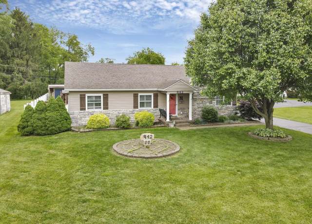 Property at 942 Mount Vernon Rd, Newark, OH 43055, 2 beds, 2 baths
