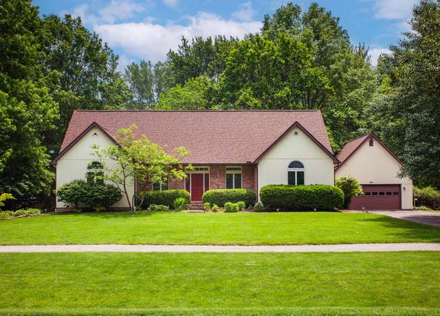 Property at 690 Cheshire Rd, Delaware, OH 43015, 3 beds, 4 baths