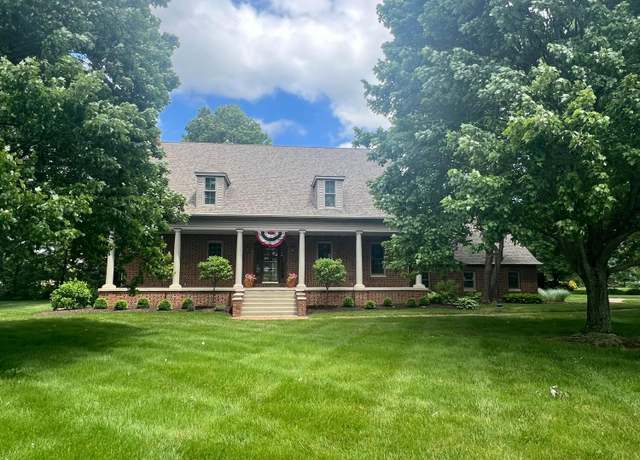 Property at 2724 Country Meadows Dr, Shelby, OH 44875, 3 beds, 2.5 baths