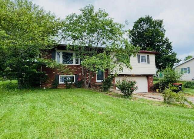 Property at 6365 Brentcrest Dr, Nashport, OH 43830, 3 beds, 2.5 baths