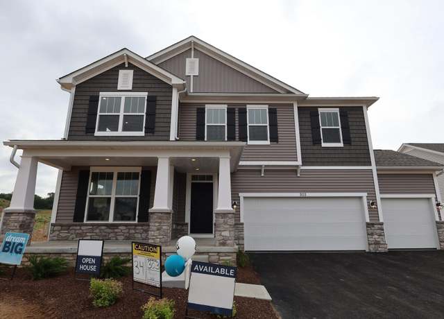 Property at 303 Reign Way, Pataskala, OH 43062, 4 beds, 2.5 baths