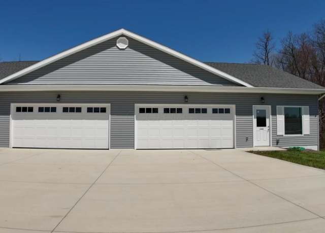 Property at 1600 Spring Village Land, Ontario, OH 44906, 3 beds, 2 baths