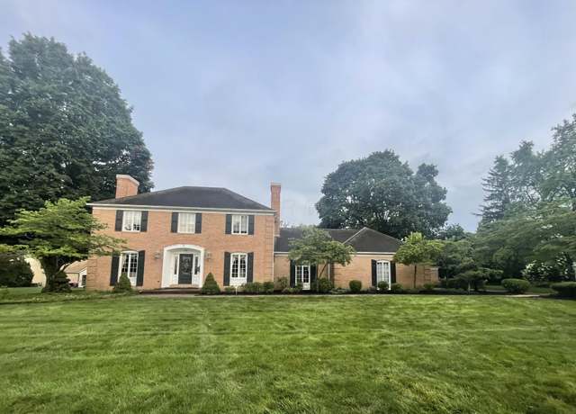 Property at 125 Beaty Ct, Canal Winchester, OH 43110, 3 beds, 2.5 baths
