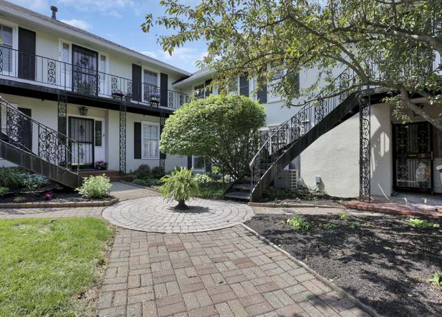 Property at 1631 Roxbury Rd Unit B6, Columbus, OH 43212, 2 beds, 1 bath