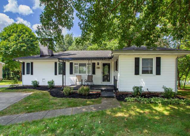 Property at 2149 Pleasantview Dr NE, Lancaster, OH 43130, 3 beds, 2 baths