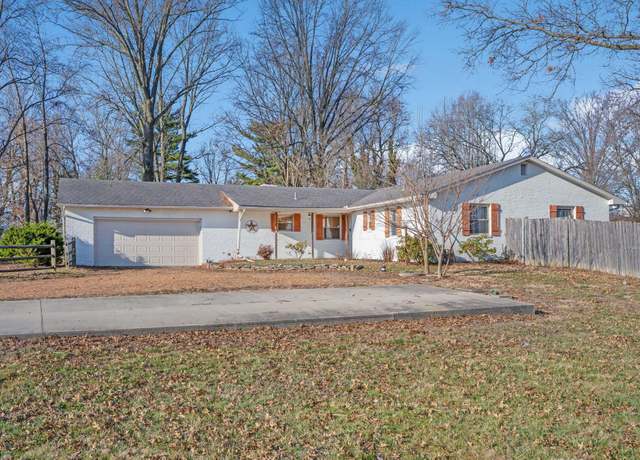 Property at 471 N Center St, Pickerington, OH 43147, 3 beds, 2 baths