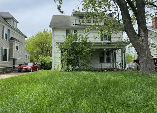 Property at 118 Parkwood Blvd, Mansfield, OH 44906, 3 beds, 1 bath