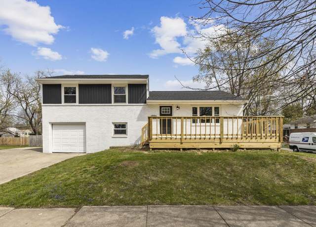 Property at 1494 Country Club Rd, Columbus, OH 43227, 3 beds, 1.5 baths