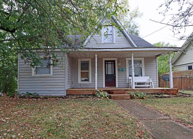 Property at 301 W Marion St, Mount Gilead, OH 43338, 3 beds, 1.5 baths