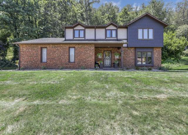 Property at 1475 Londondale Pkwy, Newark, OH 43055, 4 beds, 2.5 baths