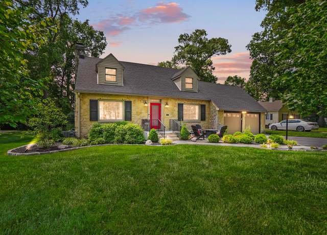 Property at 1955 Oak Knoll Dr, Springfield, OH 45504, 3 beds, 2 baths