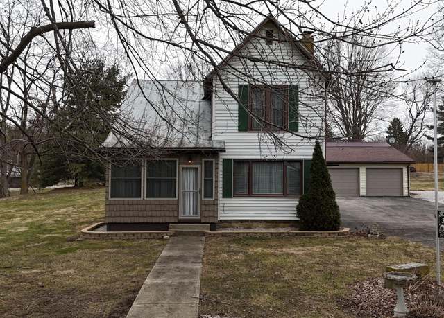 Property at 324 E Main St, Cardington, OH 43315, 3 beds, 2 baths