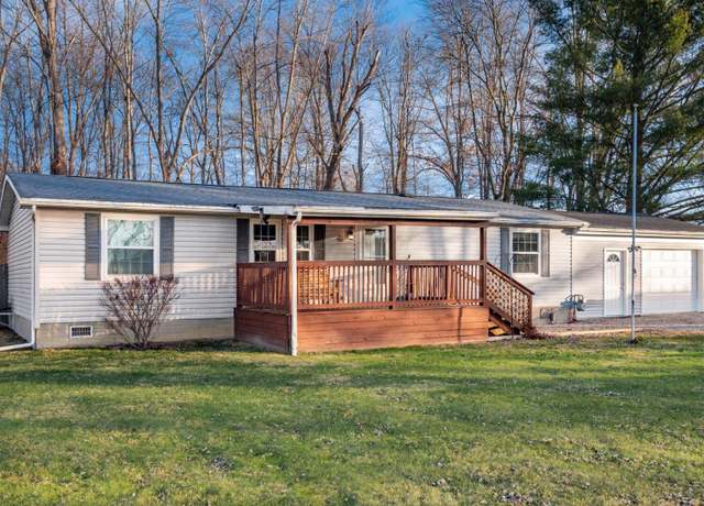 Property at 241 Valentine Dr, New Lexington, OH 43764, 3 beds, 2 baths