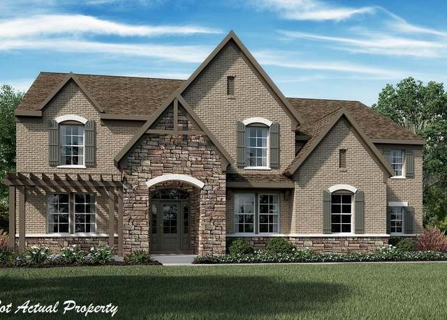Property at 2551 Muirfield Dr, Beavercreek, OH 45431, 4 beds, 4.5 baths