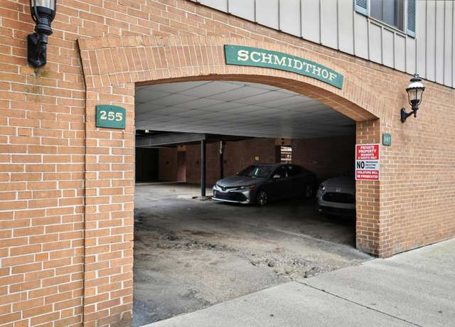 Property at 253 Kossuth St Unit H, Columbus, OH 43223, 1 bed, 1 bath