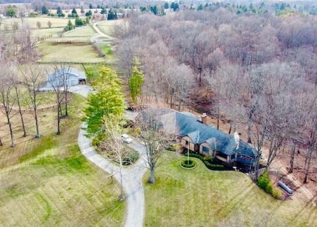 Property at 3945 Headleys Mill Rd SW, Pataskala, OH 43062, 5 beds, 4.5 baths