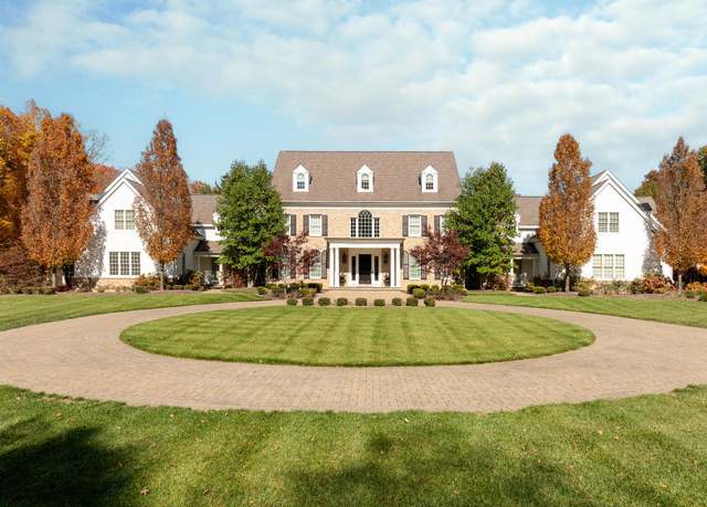 Property at 780 Home Rd, Delaware, OH 43015, 8 beds, 10.5 baths