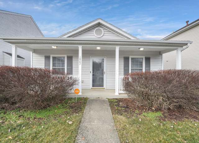 Property at 1807 Meadowlawn Dr, Columbus, OH 43219, 2 beds, 2.5 baths