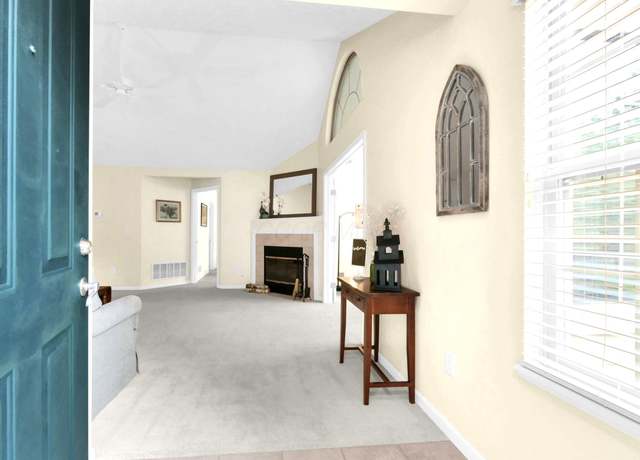 Photo of 676 Albion Pl, Westerville, OH 43082