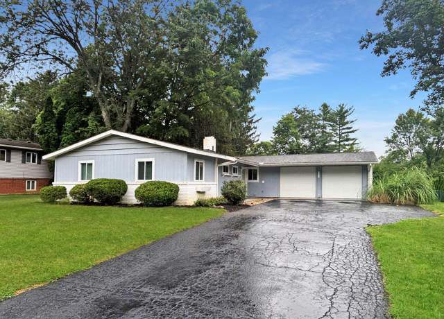 Property at 3318 Darbyshire Dr, Hilliard, OH 43026, 4 beds, 2.5 baths