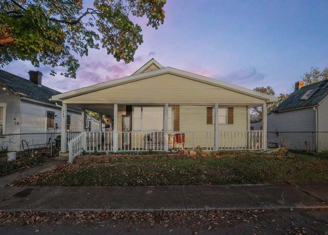 Property at 244 Locust St, Chillicothe, OH 45601, 3 beds, 2.5 baths