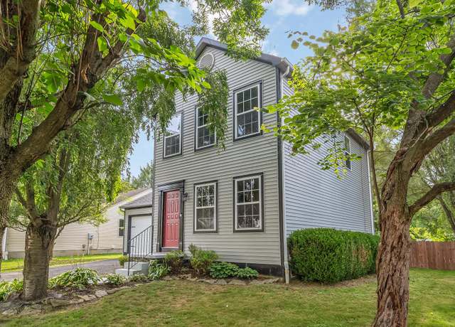 Property at 562 Durham Ln, Delaware, OH 43015, 3 beds, 2.5 baths