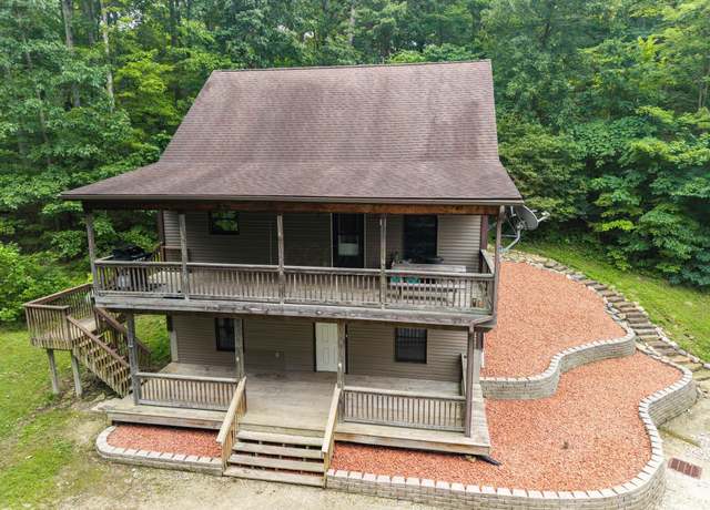 Property at 1799 Woods Hollow Rd, Chillicothe, OH 45601, 3 beds, 2 baths