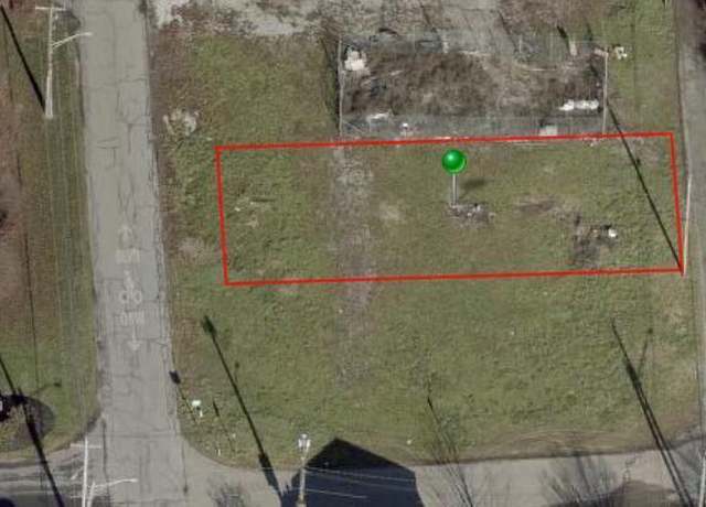 Property at 108 Derrer Rd, Columbus, OH 43204