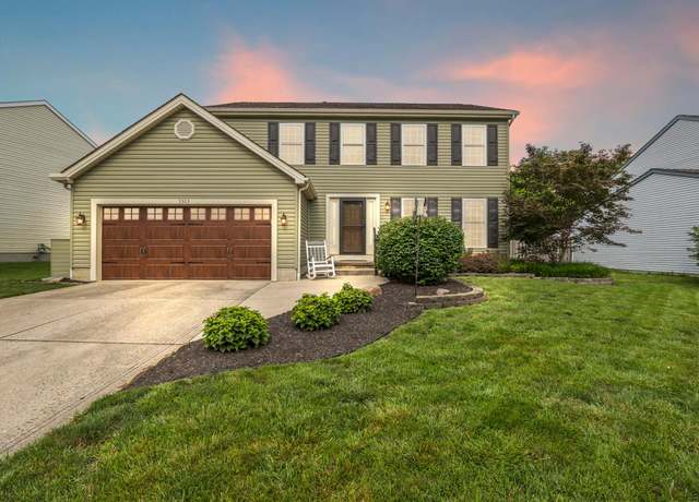 Property at 3303 Parkbrook Dr, Grove City, OH 43123, 4 beds, 3 baths