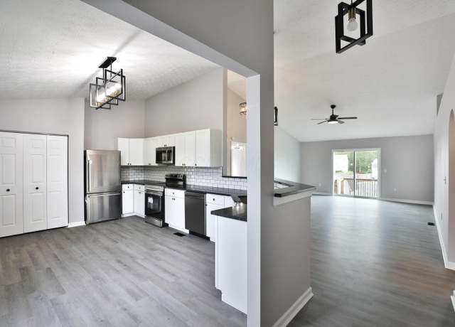 Property at 7589 Swindon St, Blacklick, OH 43004, 4 beds, 3 baths