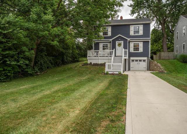Property at 215 W Circle Ave, Washington Court House, OH 43160, 3 beds, 2 baths