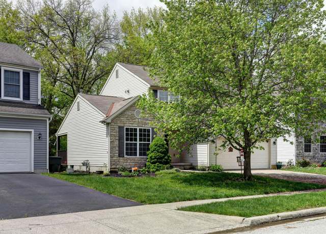 Property at 6888 Shady Rock Ln, Blacklick, OH 43004, 3 beds, 2.5 baths