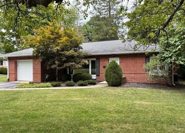 Property at 326 Cedar St, Granville, OH 43023, 3 beds, 2 baths
