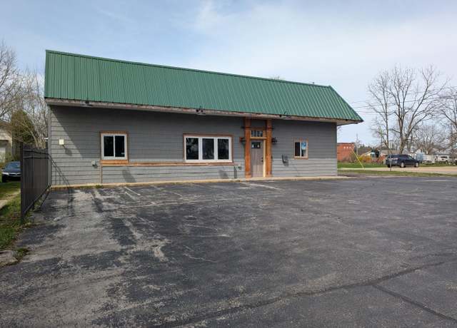 Property at 115 N Main St, Mount Gilead, OH 43338, 3 beds, 2 baths