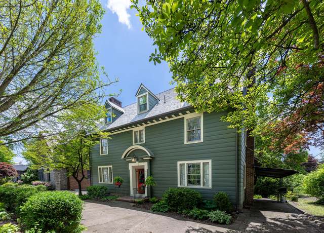 Property at 828 Adair Ave, Zanesville, OH 43701, 5 beds, 4.5 baths