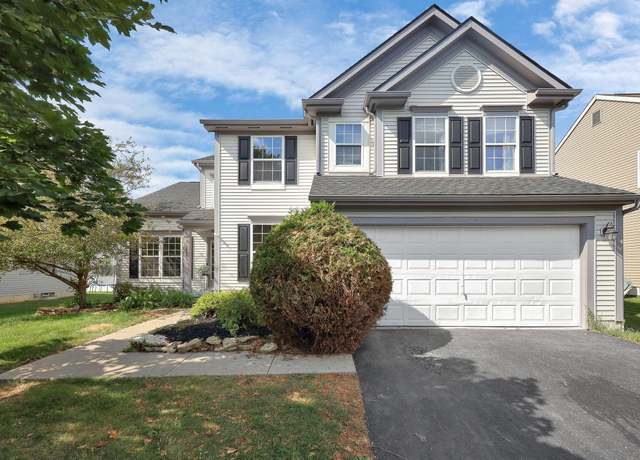Property at 8210 Rodebaugh Rd, Reynoldsburg, OH 43068, 4 beds, 3.5 baths