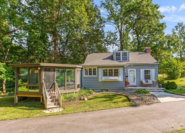 Property at 7949 Flint Rd, Columbus, OH 43235, 2 beds, 1.5 baths