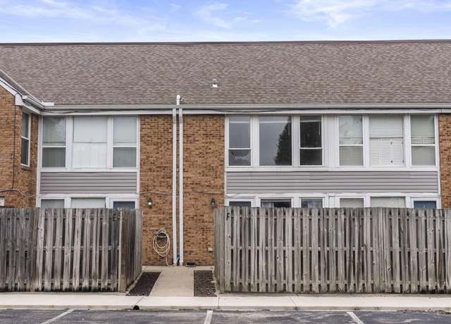 Property at 105 E Ticonderoga Dr Unit F, Westerville, OH 43081, 1 bed, 1.5 baths