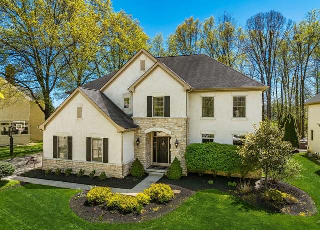 Property at 4394 Village Club Dr, Powell, OH 43065, 4 beds, 3 baths