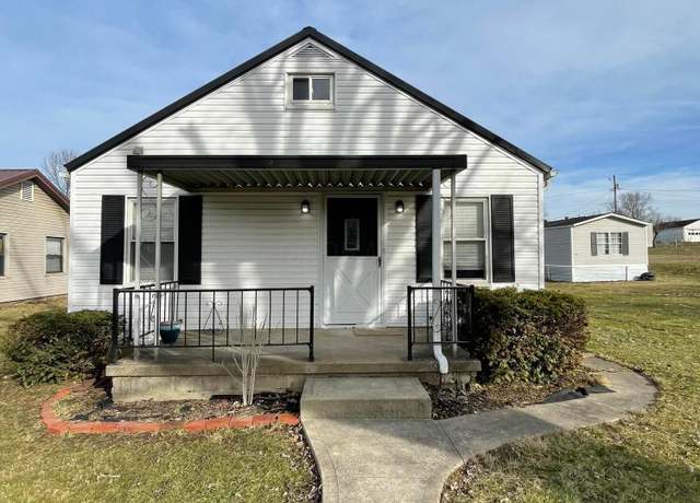 Property at 630 W Broadway St, New Lexington, OH 43764, 2 beds, 1 bath
