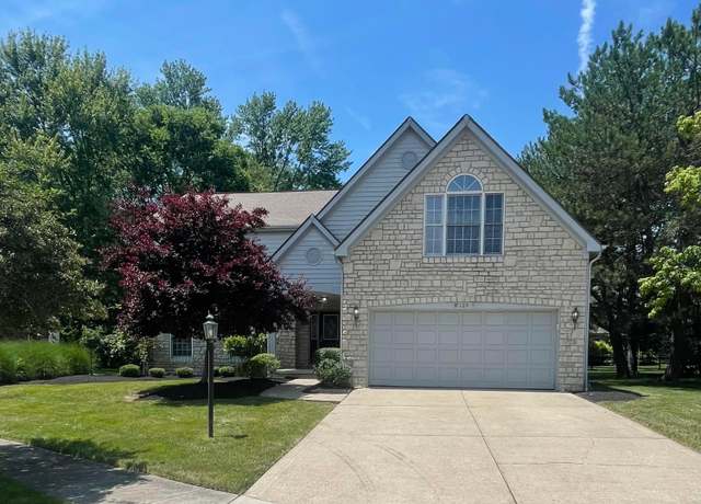 Photo of 7129 Forest Run Ct, Dublin, OH 43017